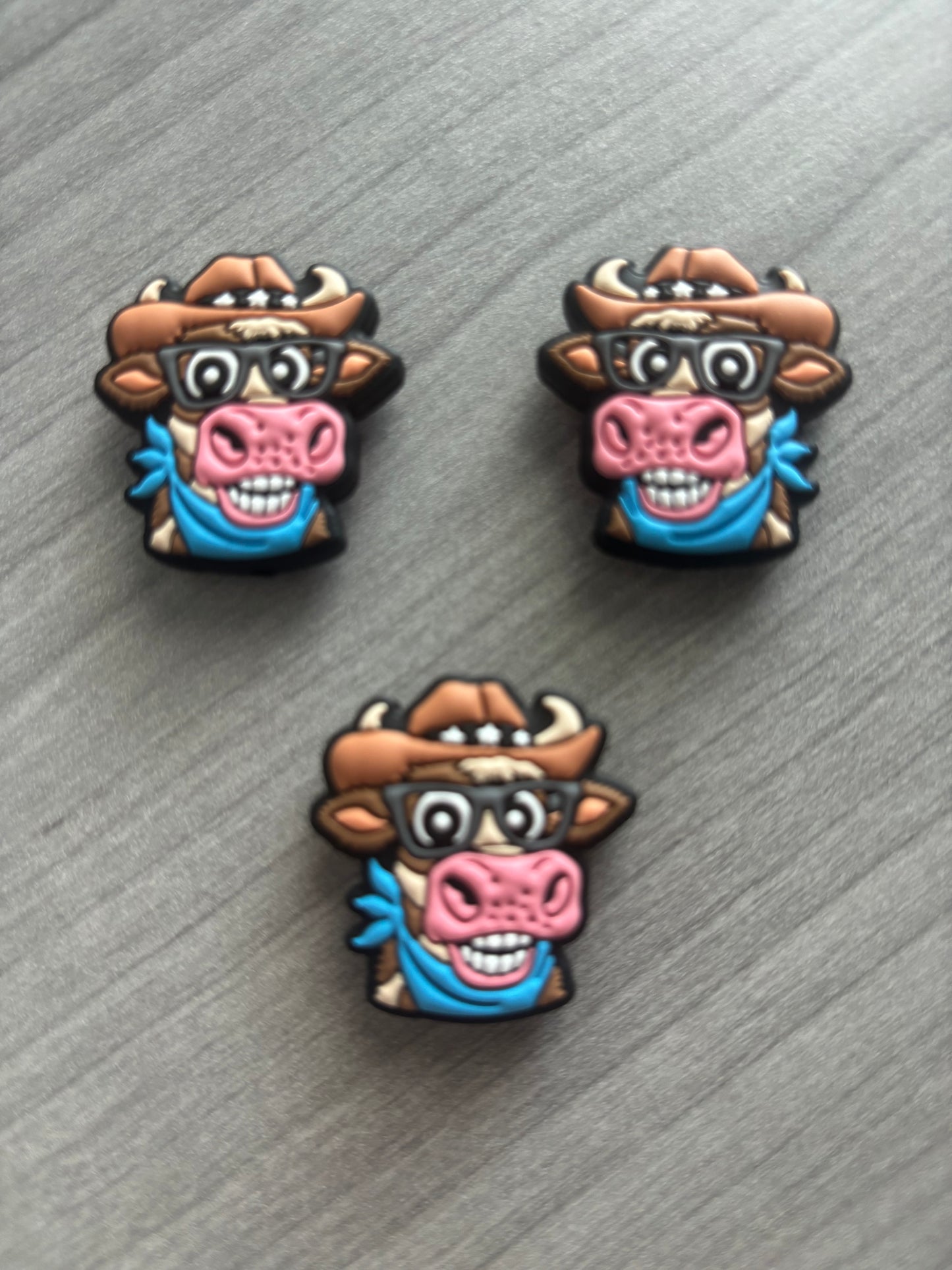 Earl the Cow Focal 939