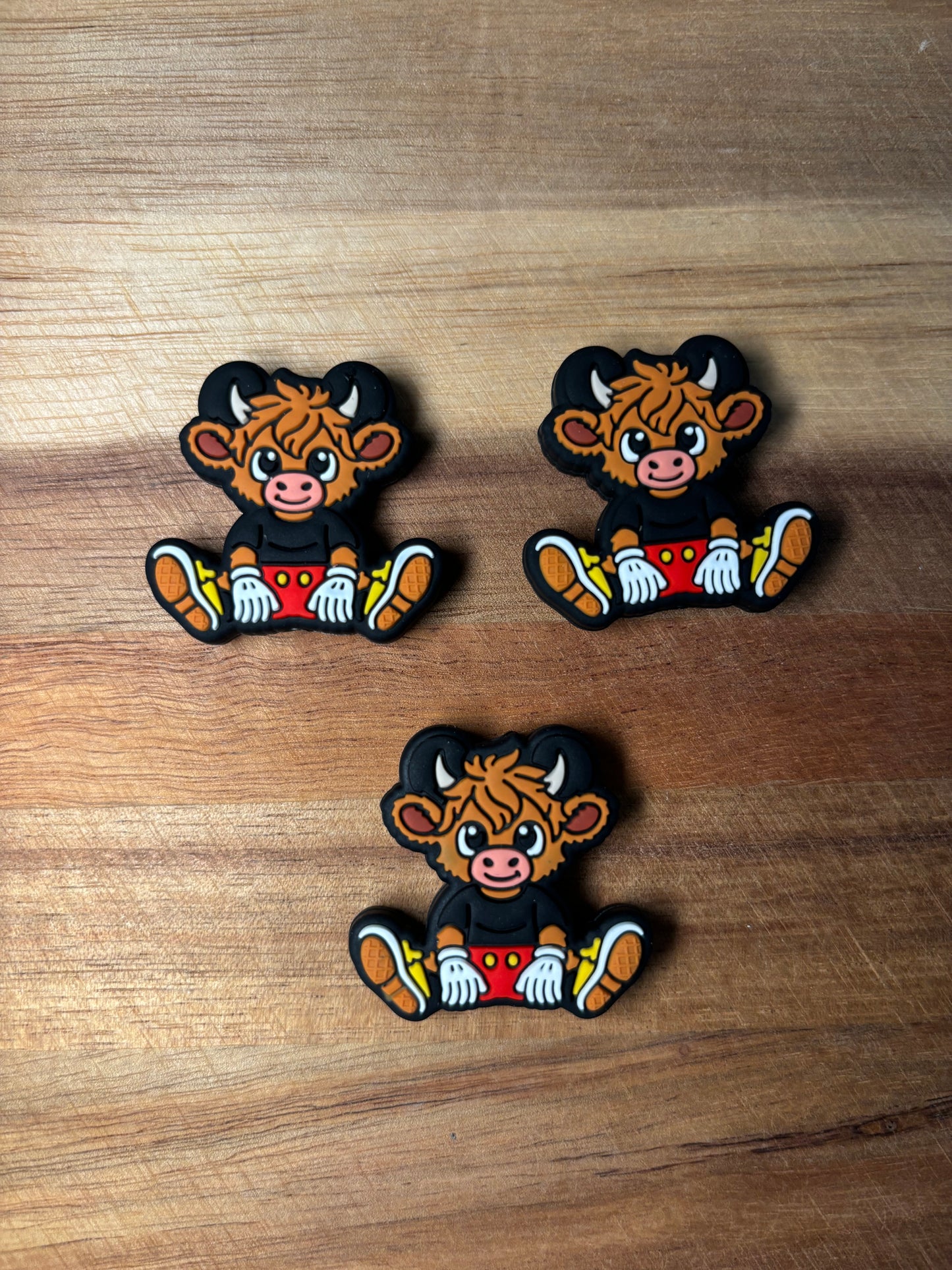 Mickey Cow Focal 975