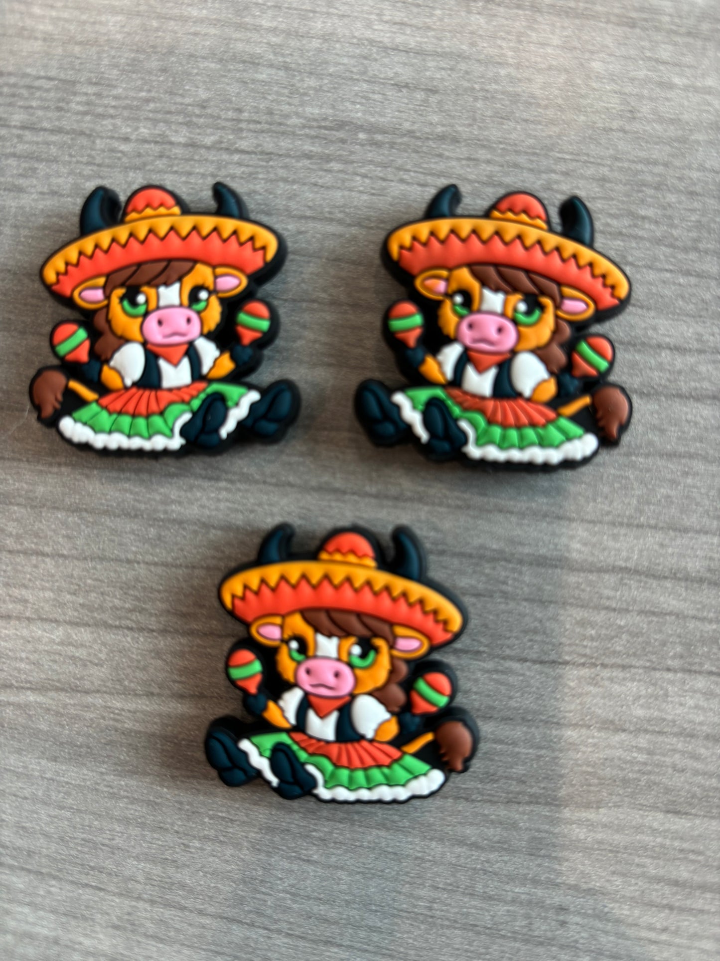 Mexican Heifer with Maracas Silicone Focal 974